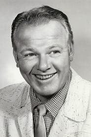 Alan Hale Jr. في دور Lt. Pat Malone