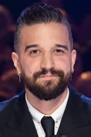 Mark Ballas dans le rôle de Self - on The Tonight Show (archive footage)