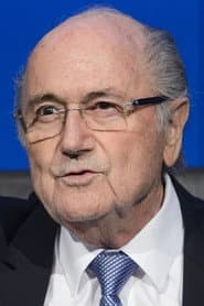 Sepp Blatter dans le rôle de Self - FIFA President