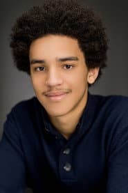 Kaniel Jacob-Cross dans le rôle de Little Mikey