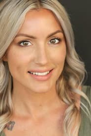 Dana Kippel as Mia