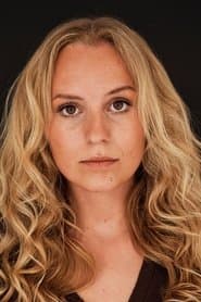 Flora Ofelia Hofmann Lindahl في دور Cille