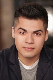 Alejandro Raya dans le rôle de Hector Lopez