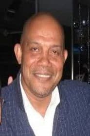 Jim Gaines في دور The Governor