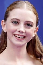 Evie Templeton في دور Laura