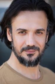 Devrim Evin في دور Sultan Mehmed II