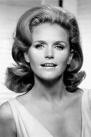 Lee Remick في دور Laura Manion