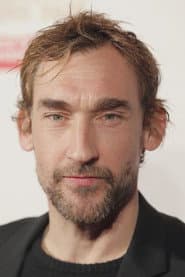 Joseph Mawle dans le rôle de Tim