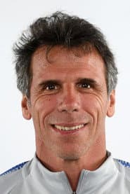 Gianfranco Zola dans le rôle de Self