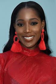 Ashley Blaine Featherson-Jenkins dans le rôle de Shirley Mae