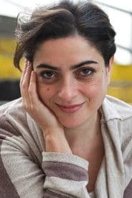 Paola Barrientos dans le rôle de Gloria Soriano