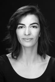 Dorotea Saykaly dans le rôle de Dancer