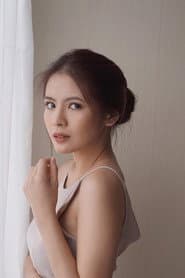 Sonya Pandarmawan as Cindy remaja