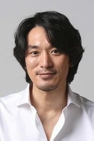 Kim Min-jun as Kwon-yoo / Choong-young