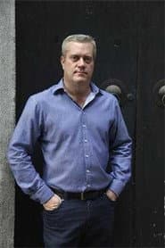 Porter Erisman dans le rôle de Narrator