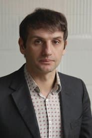 Serge Bozon في دور Le gendarme