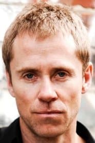 Travis McMahon في دور Fergo