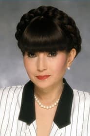 Tetsuko Kuroyanagi as Petronella Van Daan