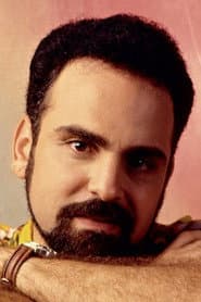 Guilherme Karam في دور Baixo Astral