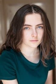 Zoe Richard dans le rôle de Estelle