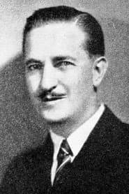 Harris Gordon dans le rôle de Sir Basil Deere
