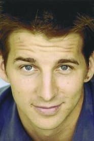Colin Follenweider dans le rôle de Goliath Guard