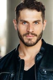 Lou Ferrigno Jr. dans le rôle de Jason Block