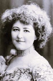 Louise Beaudet dans le rôle de Mrs. Wharton