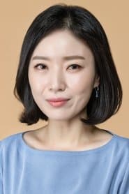Park Seong-yeon as Manager Kim