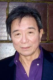 Randall Duk Kim في دور Master Oogway (voice)