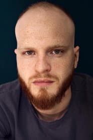 Ben Hall في دور Clarence