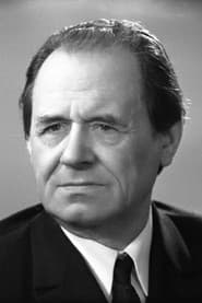 Александр Соколов dans le rôle de Григорий Иванович
