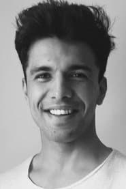 Rajeev Siddhartha dans le rôle de Arjun