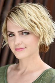 Reine Swart dans le rôle de Chloe van Heerden