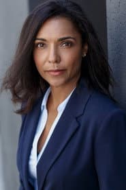 Lyindaa Russell as Roberta