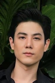 เผ่าเพชร เจริญสุข في دور Gus