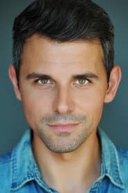 Sasha Andreev dans le rôle de Himself