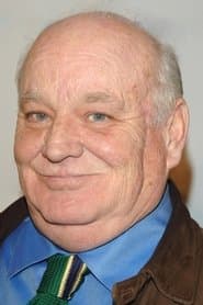 Brian Doyle-Murray as Noah Vanderhoff