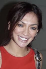 Aimee Juliet في دور Maureen Tan