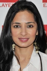 Aarti Mann as Henna (as Aarti Majmudar)