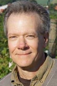 Richard Lineback في دور Innkeeper