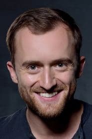 Sergey Godin as Lavrin