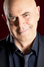 Maurizio Crozza dans le rôle de L.S. DJ