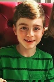 Oliver Barker في دور Young Arthur 2 Yrs