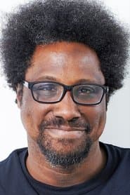 W. Kamau Bell dans le rôle de Self - Guest