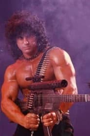 Kane Roberts dans le rôle de Self - Lead Guitar