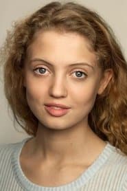 Amelia Clarkson dans le rôle de Young Jane