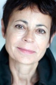 Frédérique Bonnal dans le rôle de Mrs. Fauvelet
