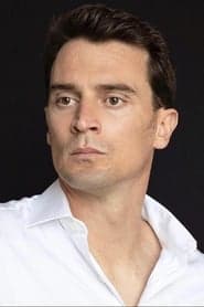 Nicholas Tucci as Felix Davison