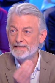 Gilles Verdez dans le rôle de Self